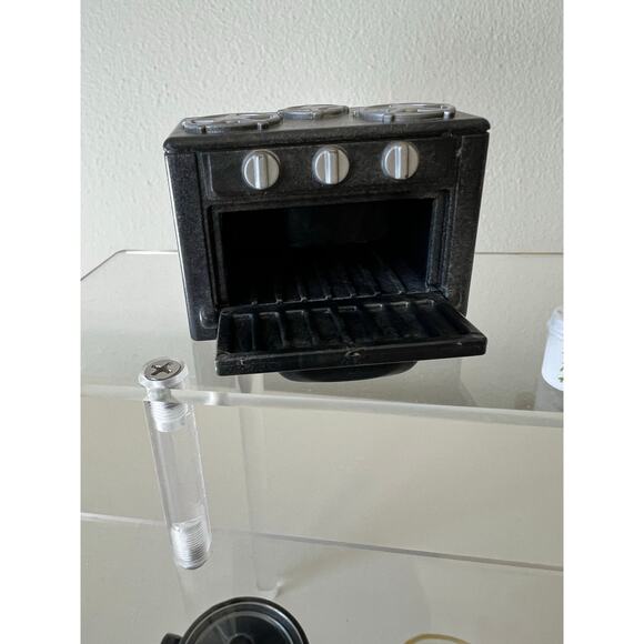 Kitchen Black Oven Replacement with Calico Critters Mixed Accessory Toy Lot - Picture 3 of 7